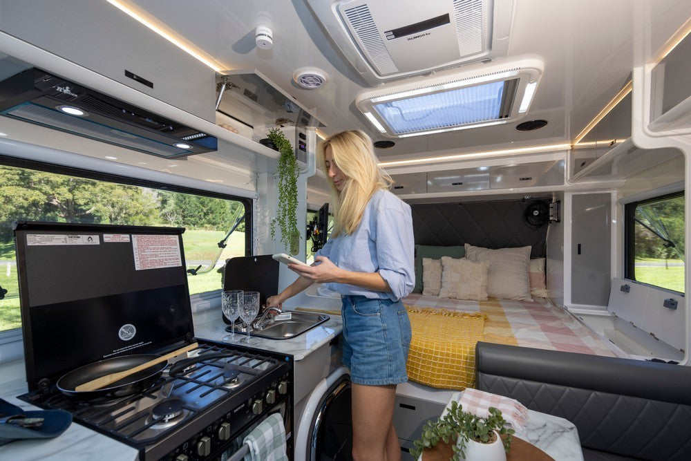 Companaro Rv Camper trailer(AJ09400) – Compaks RV