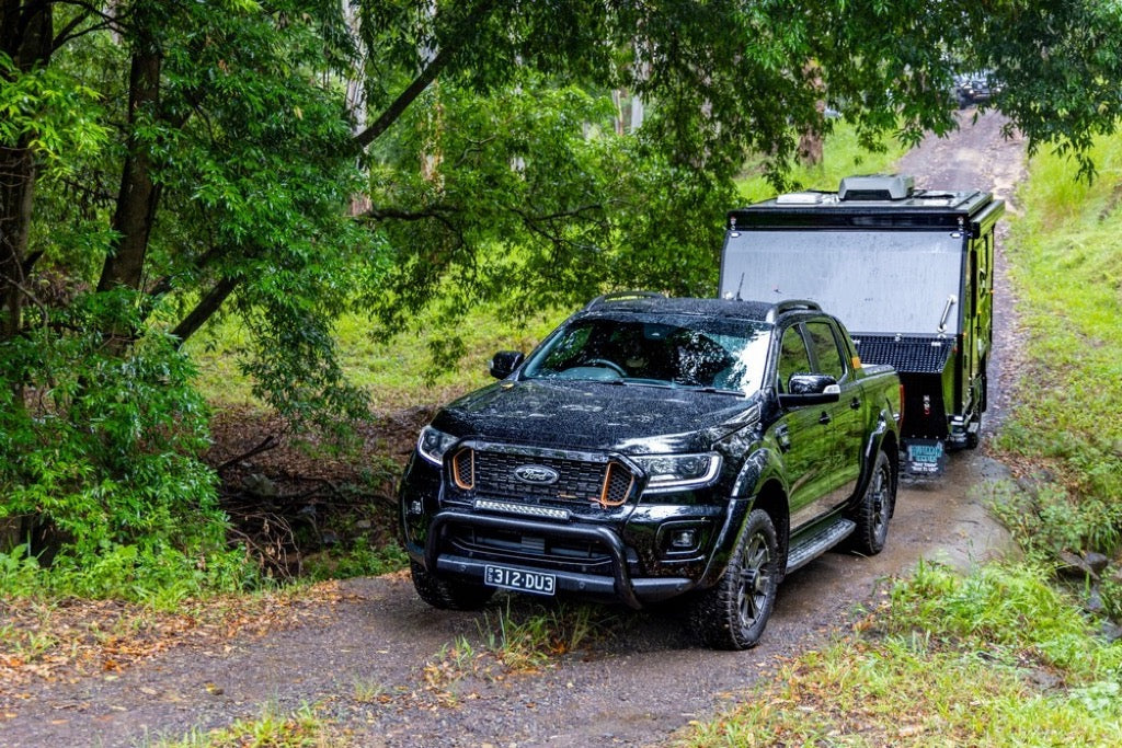 11 FT Hybrid Offroad Caravan